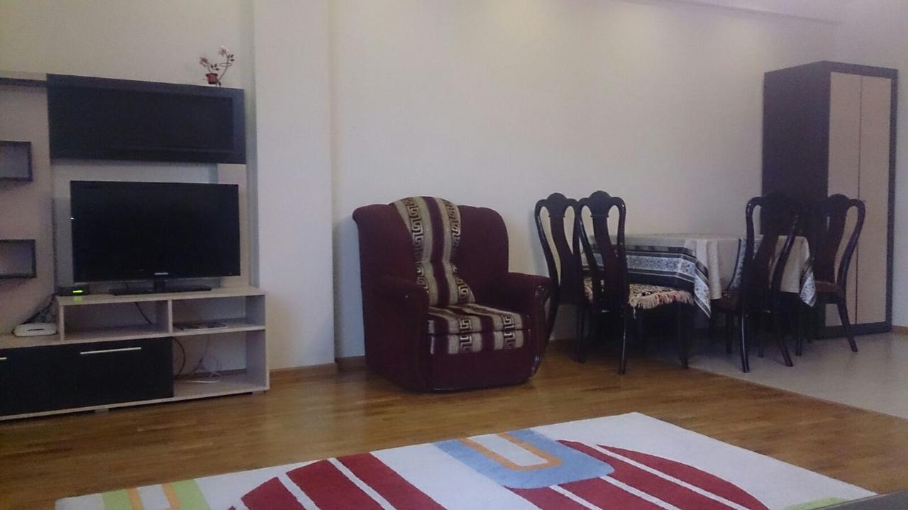 Apartment On Tole Bi Almaty Extérieur photo
